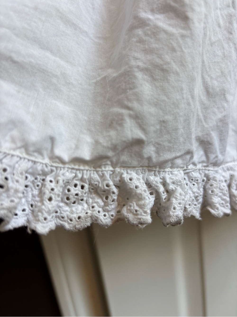 Doen White Ruffled Button-Front Midi Dress - Picture 11 of 11